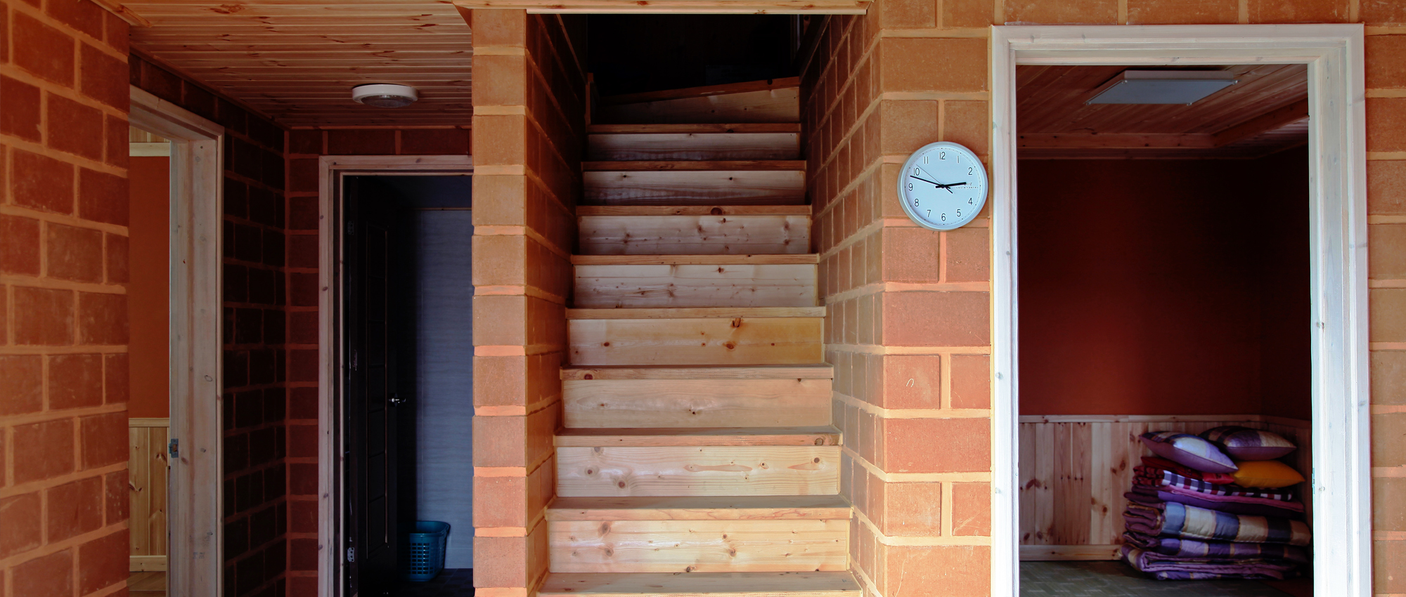 슬라이드 이미지 2